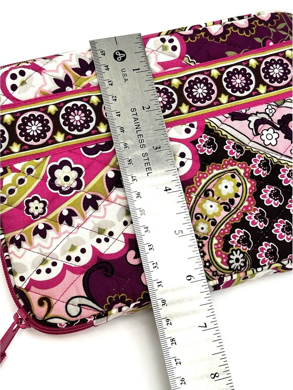 Vera Bradley Very Berry Paisley iPad Tablet Quilted Case Zip Cover Pink Black